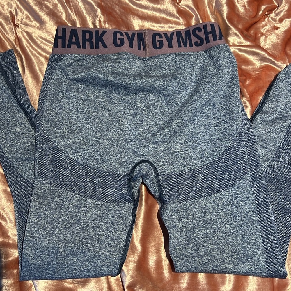 Gymshark Blue & Purple Set (M) 💙💜💪 - Picture 6 of 7
